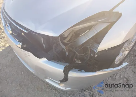 2010 Nissan Altima 2.5 S z USA, uszkodzony, nr VIN 1N4AL2AP1AC193817